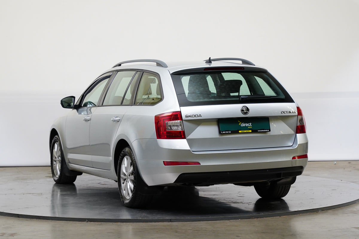 Škoda Octavia 1.6 TDI 81kW DSG Ambition Plus – foto 7