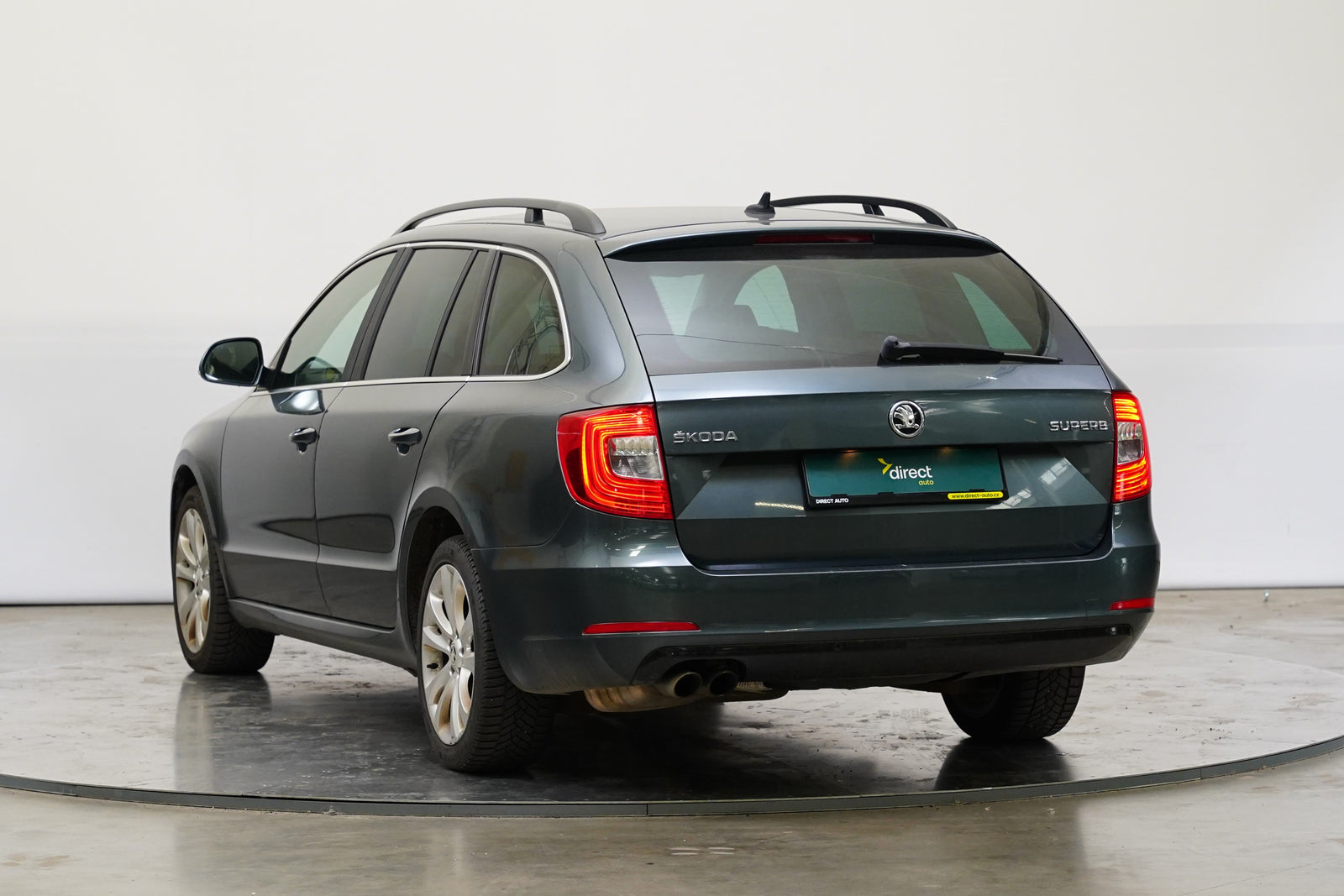Škoda Superb 2.0 TDI 125 kW Exclusive – foto 7