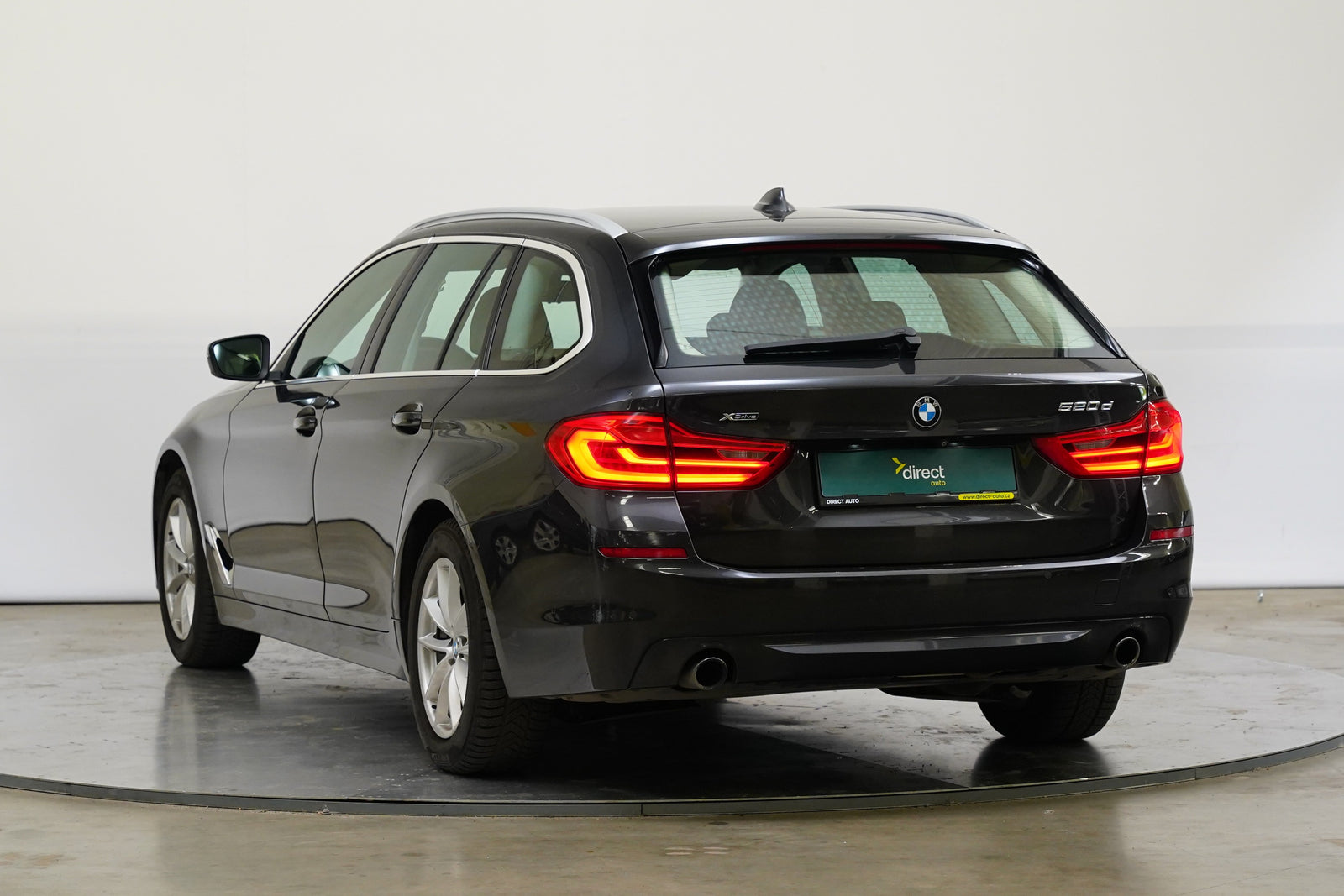 BMW 5 Series 520d xDrive 140 kW – foto 7