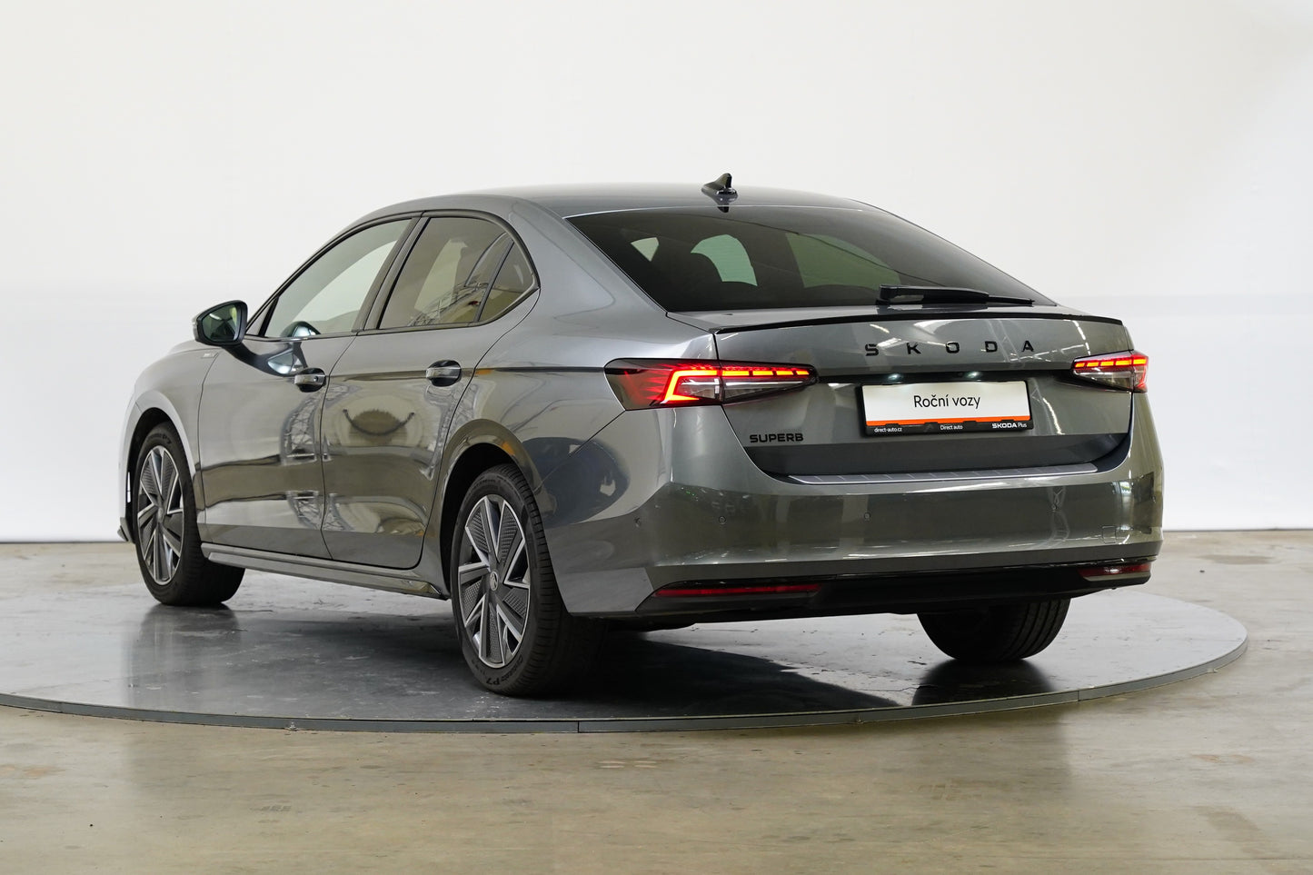Škoda Superb 2.0 TDI 110 kW Sportline