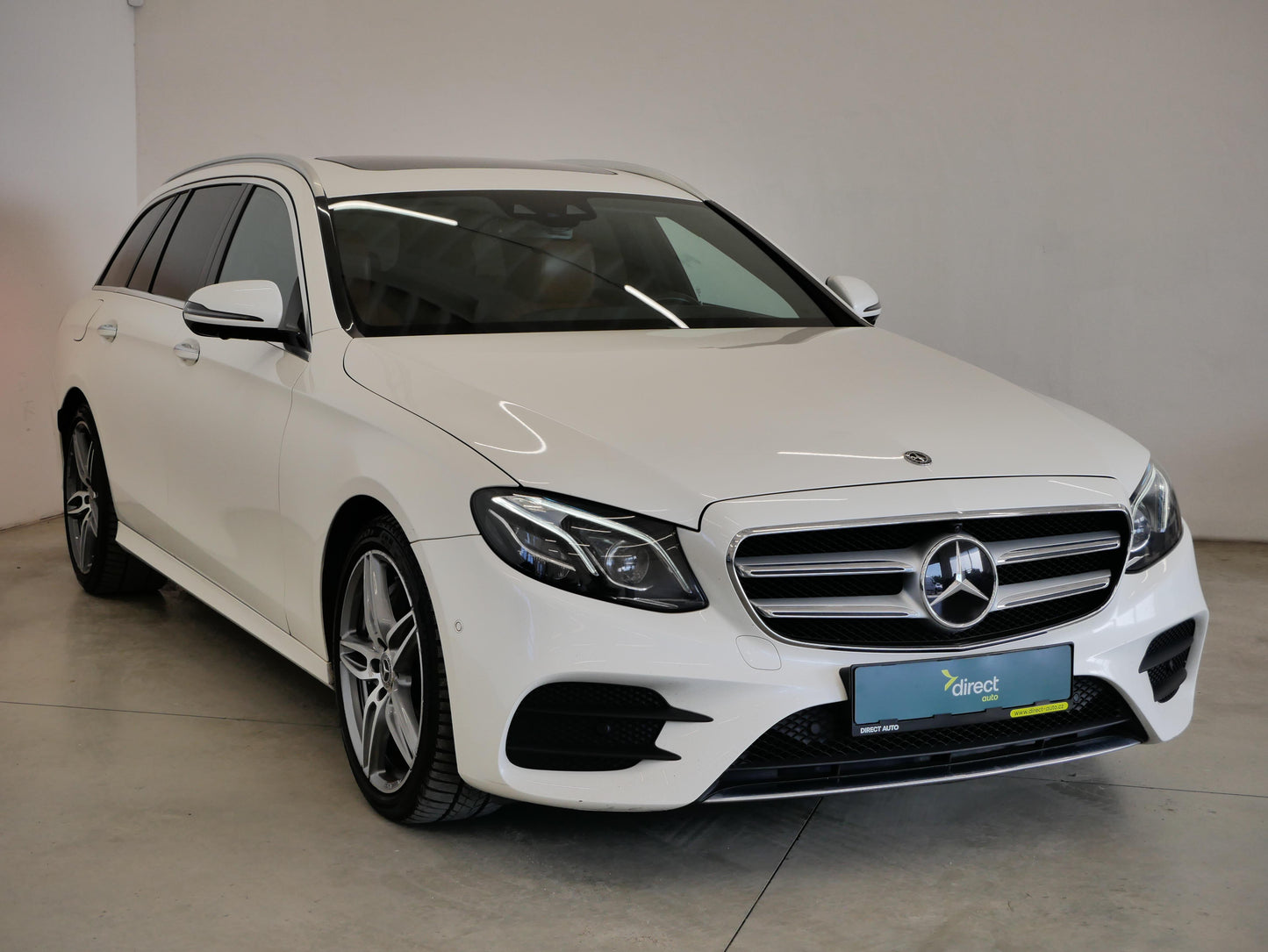 Mercedes-Benz E-Class E400 4MATIC 245KW