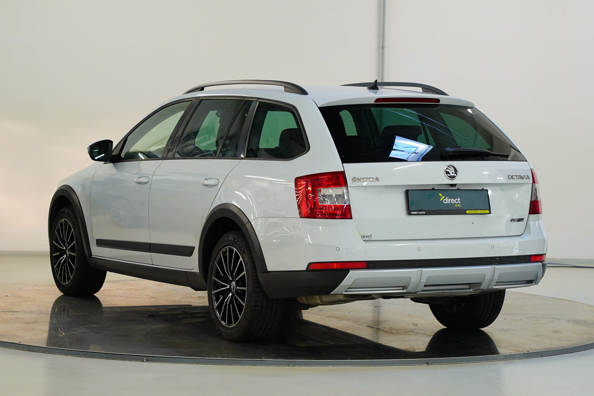 Škoda Octavia 2.0 TDI 135 kW Scout 4x4 – foto 7