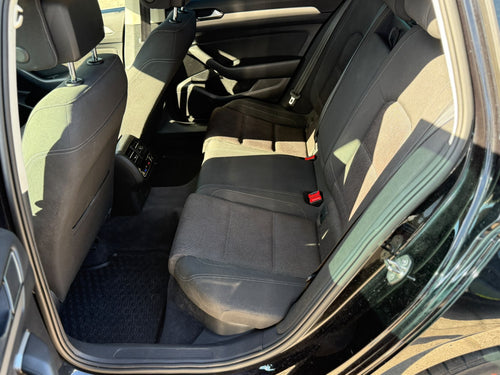 Volkswagen Passat 2.0 TDi 110 kW DSG R-Line – foto 7