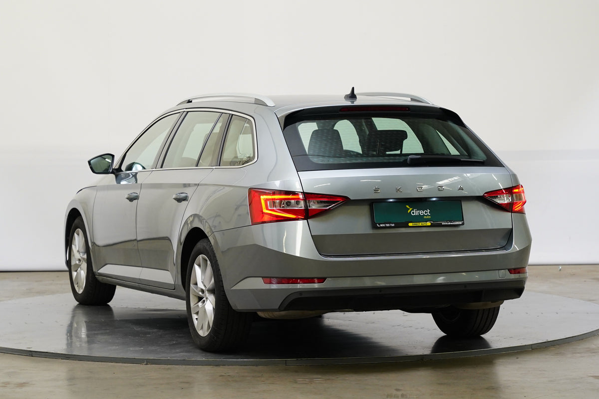 Škoda Superb 2.0 TSI 140kW Style Combi DSG – foto 7