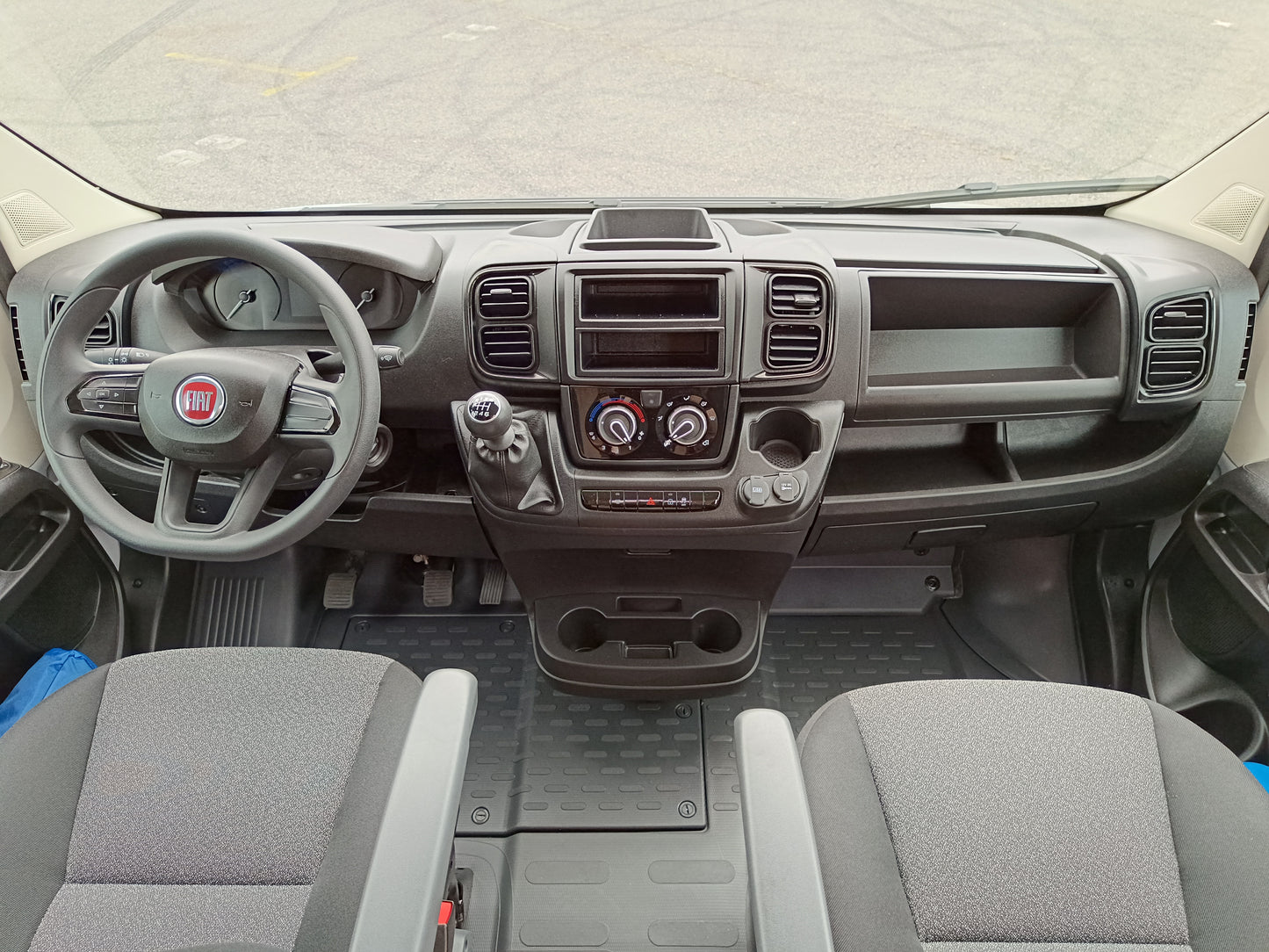 Fiat Ducato Light 2,2 MTJ L2H2 Obytný automobil