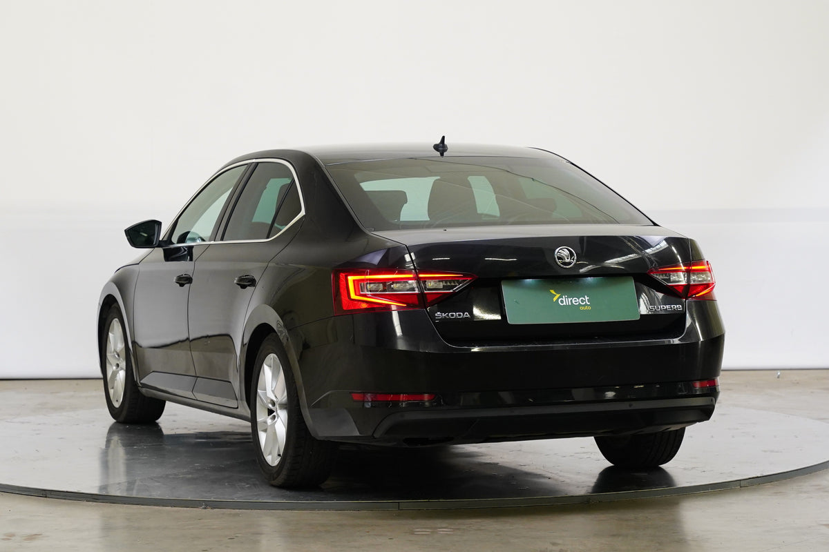 Škoda Superb 2.0 TDI 110kW Ambition – foto 7