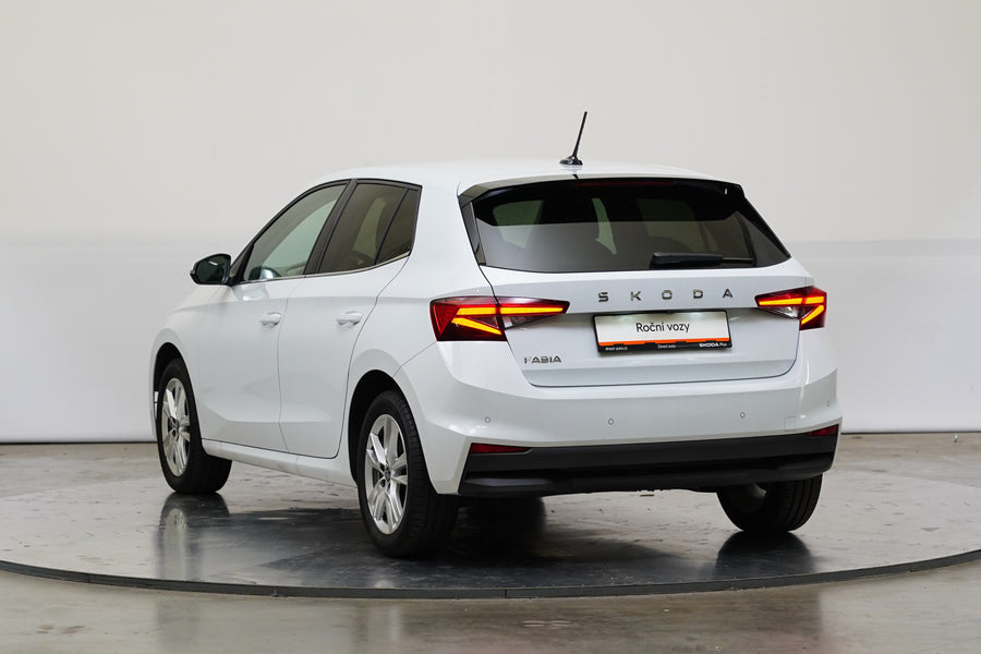 Škoda Fabia 1.0 TSI 70 kW Top Selection – foto 7