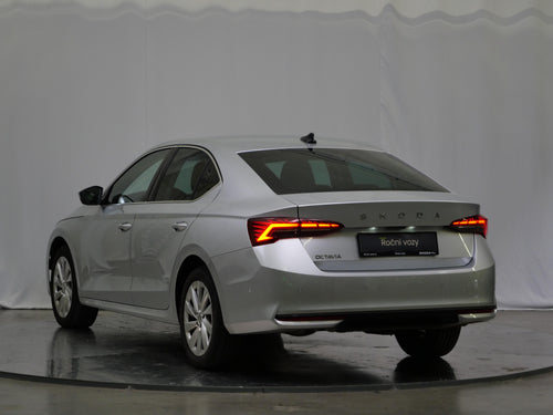 Škoda Octavia 1.5 TSI 110 kW Top Selection – foto 7