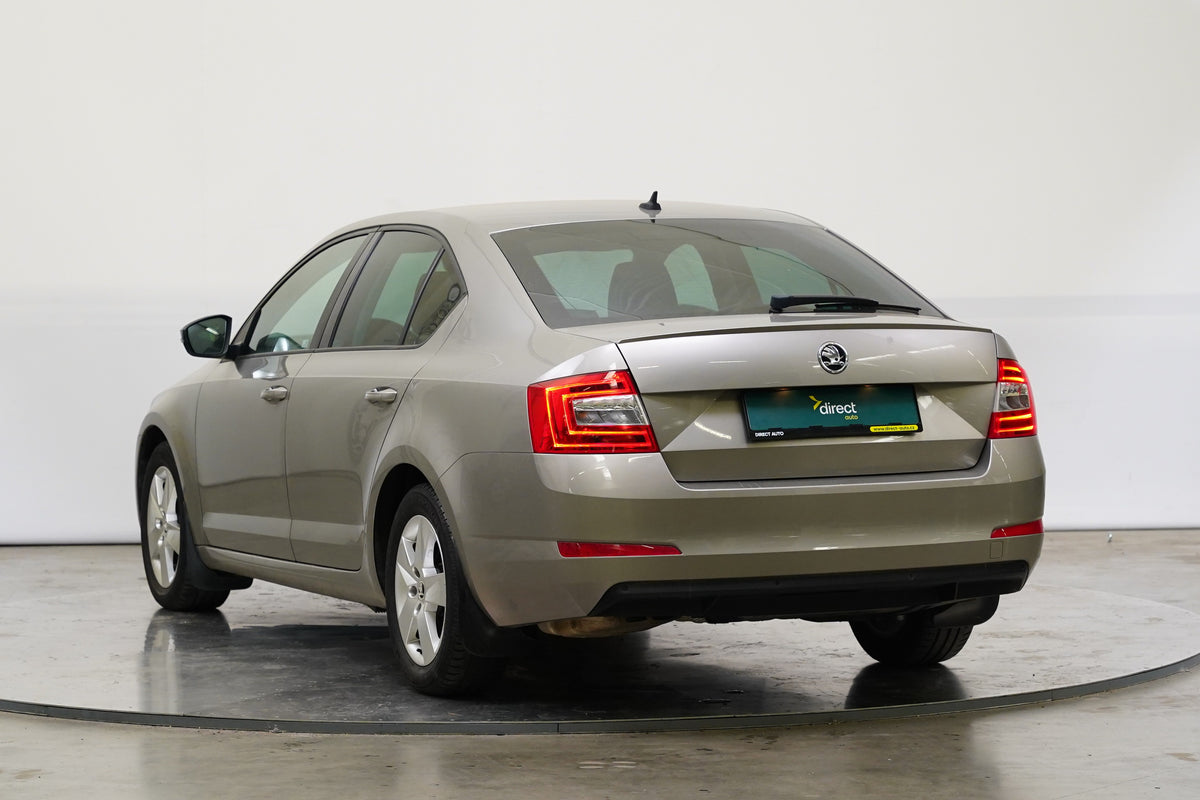 Škoda Octavia 1.8 TSI 132 kW DSG Style – foto 7