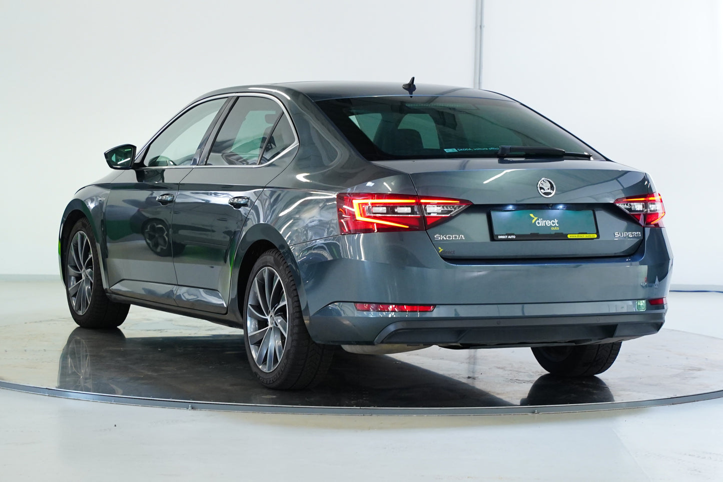 Škoda Superb 1.8 TSI 132 kW DSG L&K