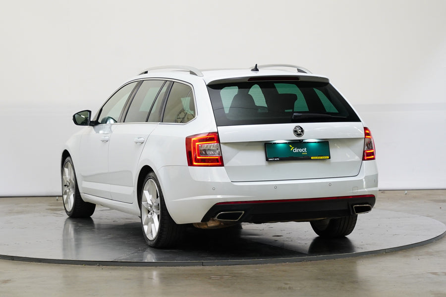 Škoda Octavia 2.0 TDI 135 kW RS – foto 7
