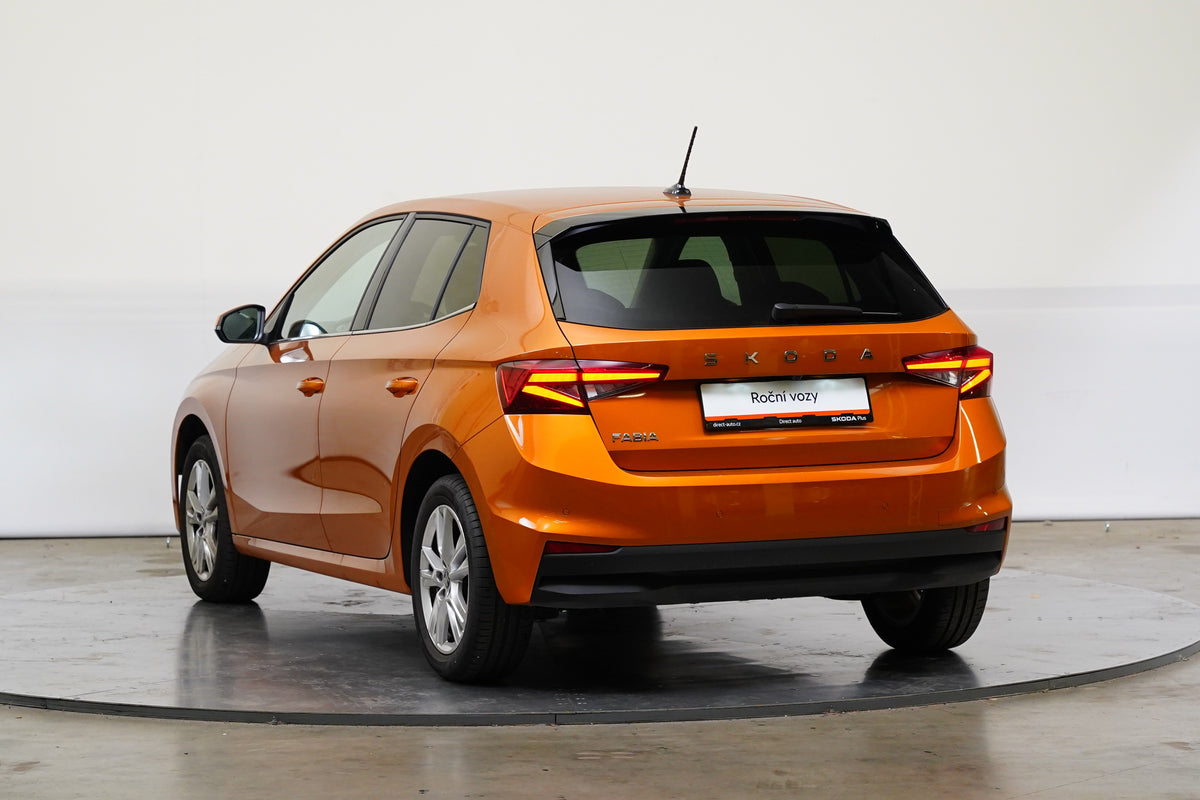 Škoda Fabia 1.0 TSI 85 kW Top Selection – foto 7