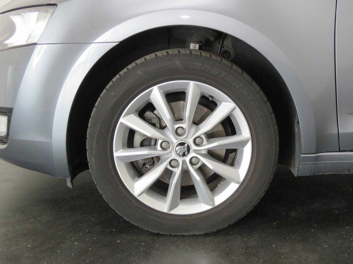 Škoda Octavia 1.4 TSI 103 kW Ambition