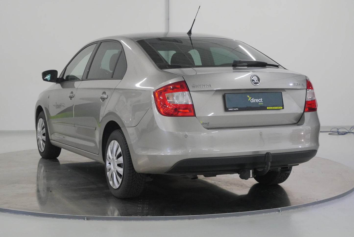 Škoda Rapid 1.6 TDI 77 kW Elegance Extra+