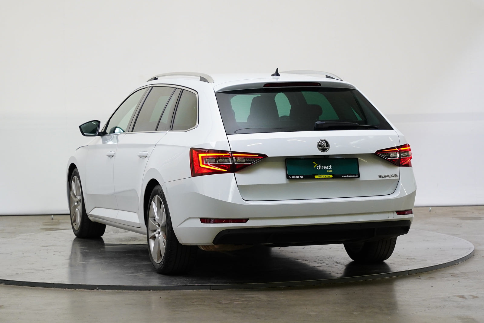 Škoda Superb 1.8 TSI 132 kW Style – foto 7