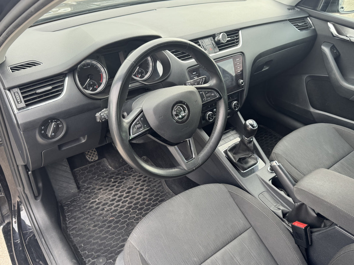 Škoda Octavia 1.6 TDI 85 kW Style – foto 7