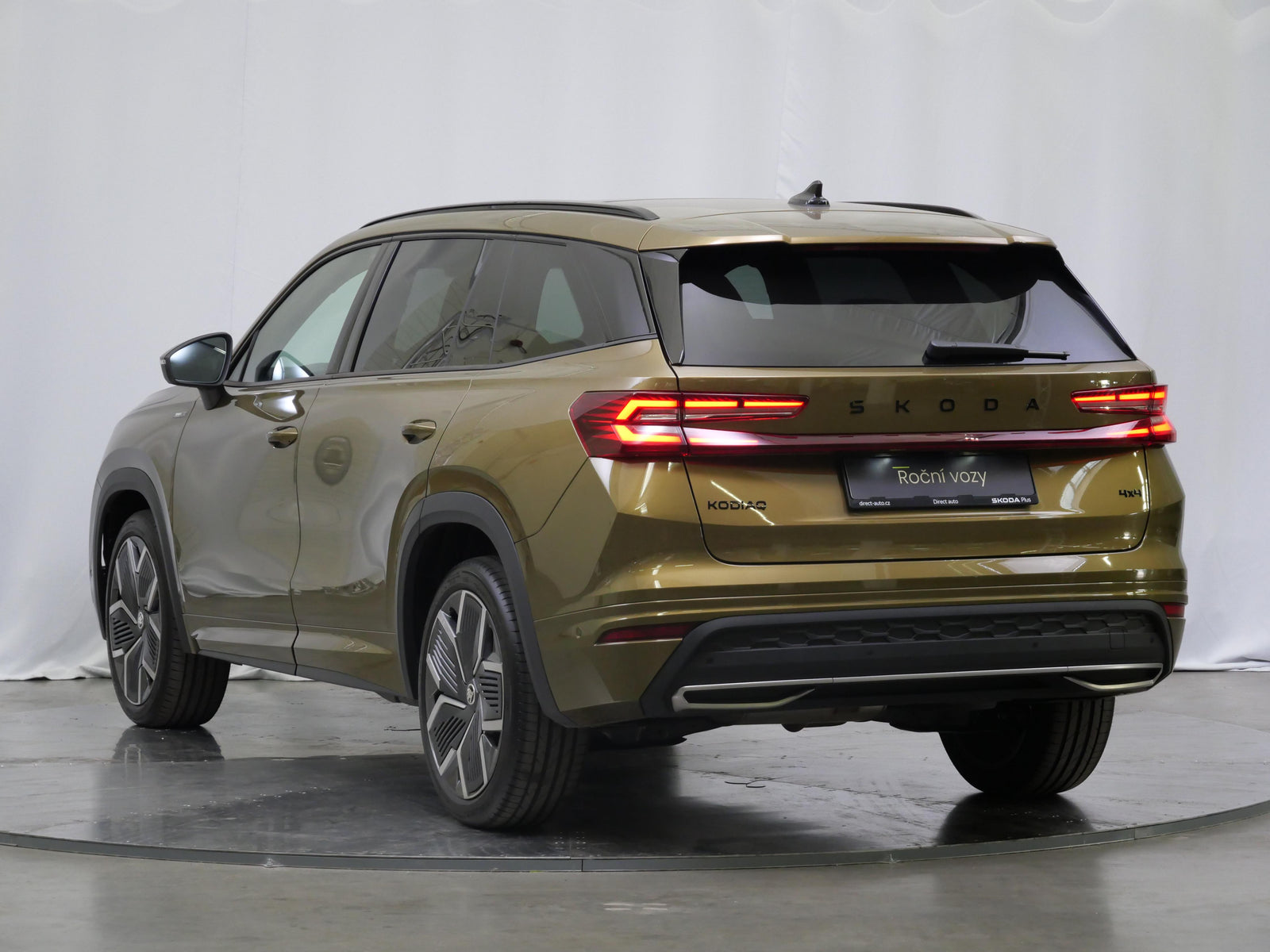 Škoda Kodiaq 2.0 TDI 142 kW 4x4 SportLine – foto 7