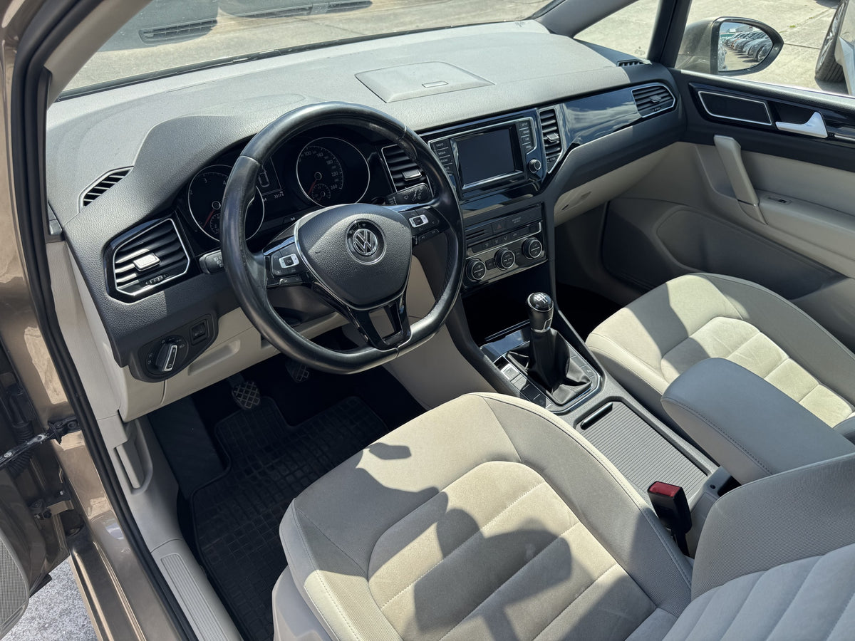 Volkswagen Golf 1.6 TDI 81 kW Highline – foto 7