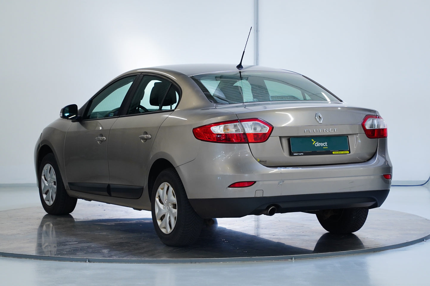 Renault Fluence 1.6i 16V 82 kW