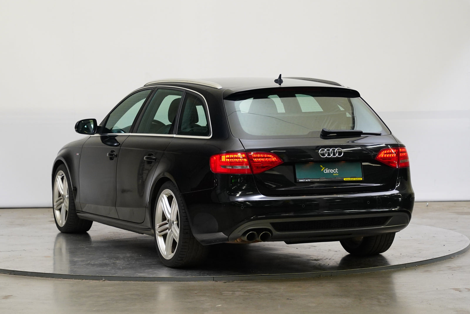 Audi A4 2.0 TDI 125 kW quattro S line – foto 7