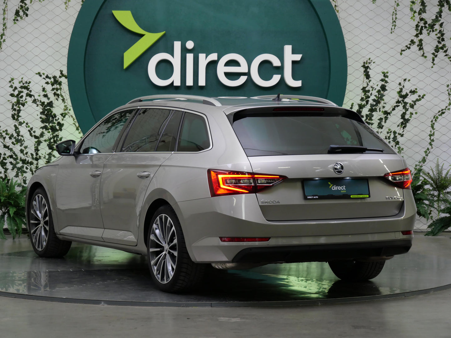 Škoda Superb 2.0 TSI 162 kW DSG L&K