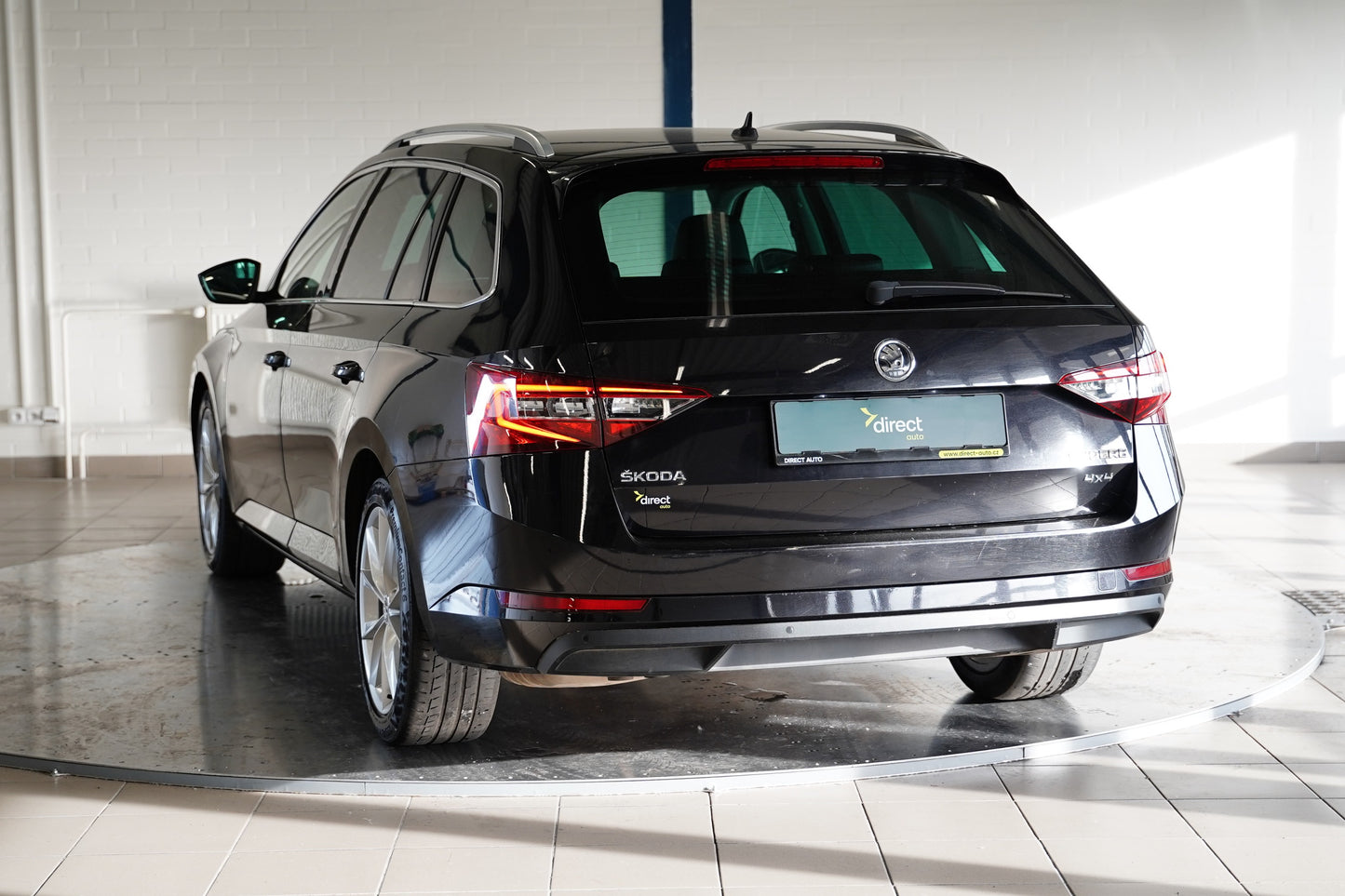 Škoda Superb 2.0 TDI 140 kW DSG 4x4 Style