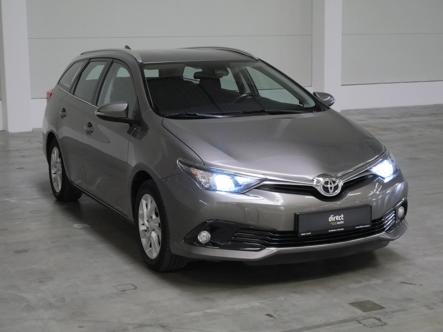 Toyota Auris 1.6i 97 kW Valvematic