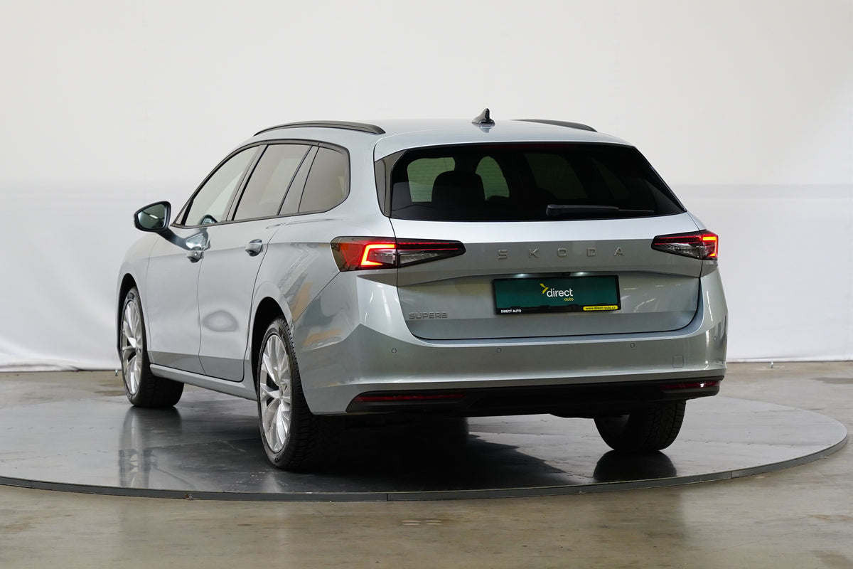 Škoda Superb 2.0 TDI 110 kW Selection – foto 7