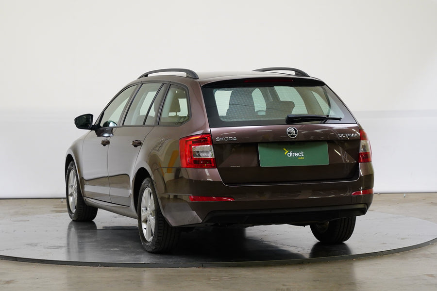Škoda Octavia 1.6 TDI 81 kW Style – foto 7
