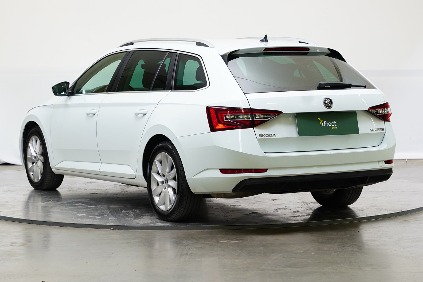 Škoda Superb 2.0 TDI 140 kW Style