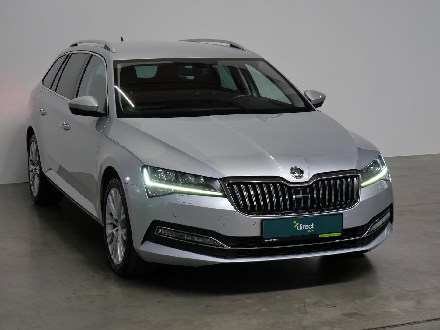 Škoda Superb 2.0 TDI 110 kW DSG Style Plus