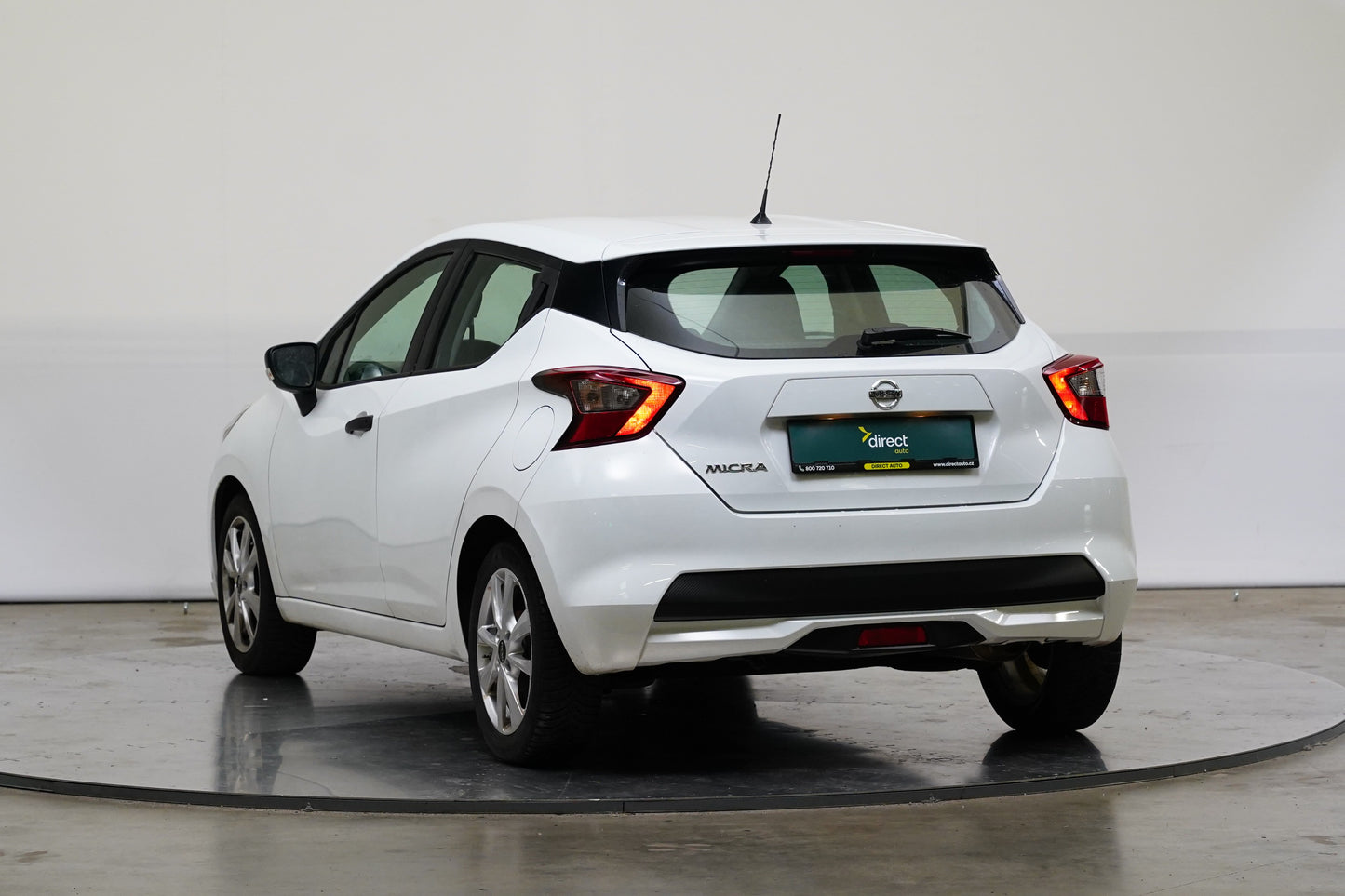 Nissan Micra 1.0 i 52 kW Visia Plus