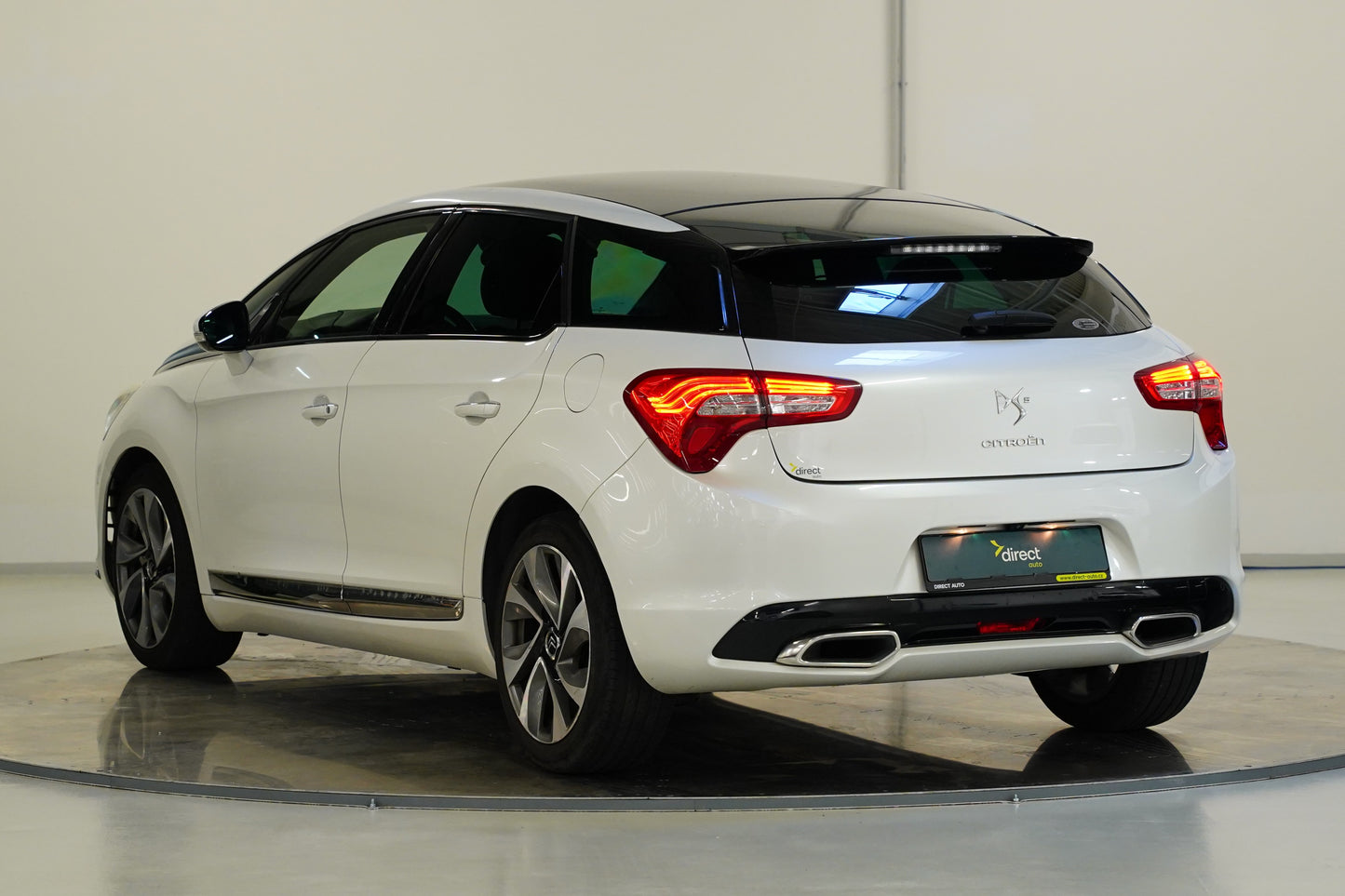 Citroën DS5 2.0 HDI 120 kW