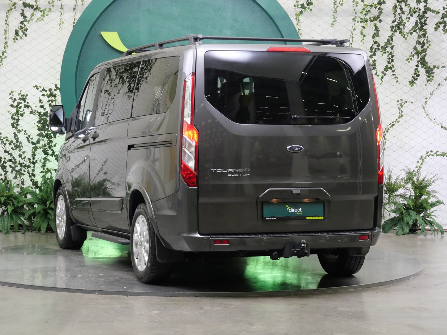 Ford Tourneo Custom 2.0 EcoBlue 96 kW Titanium L1
