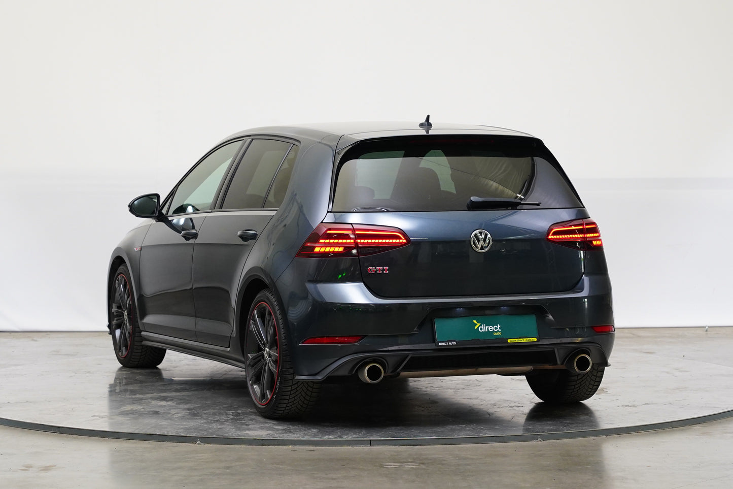 Volkswagen Golf 2.0 TSI 180 kW GTI Performance