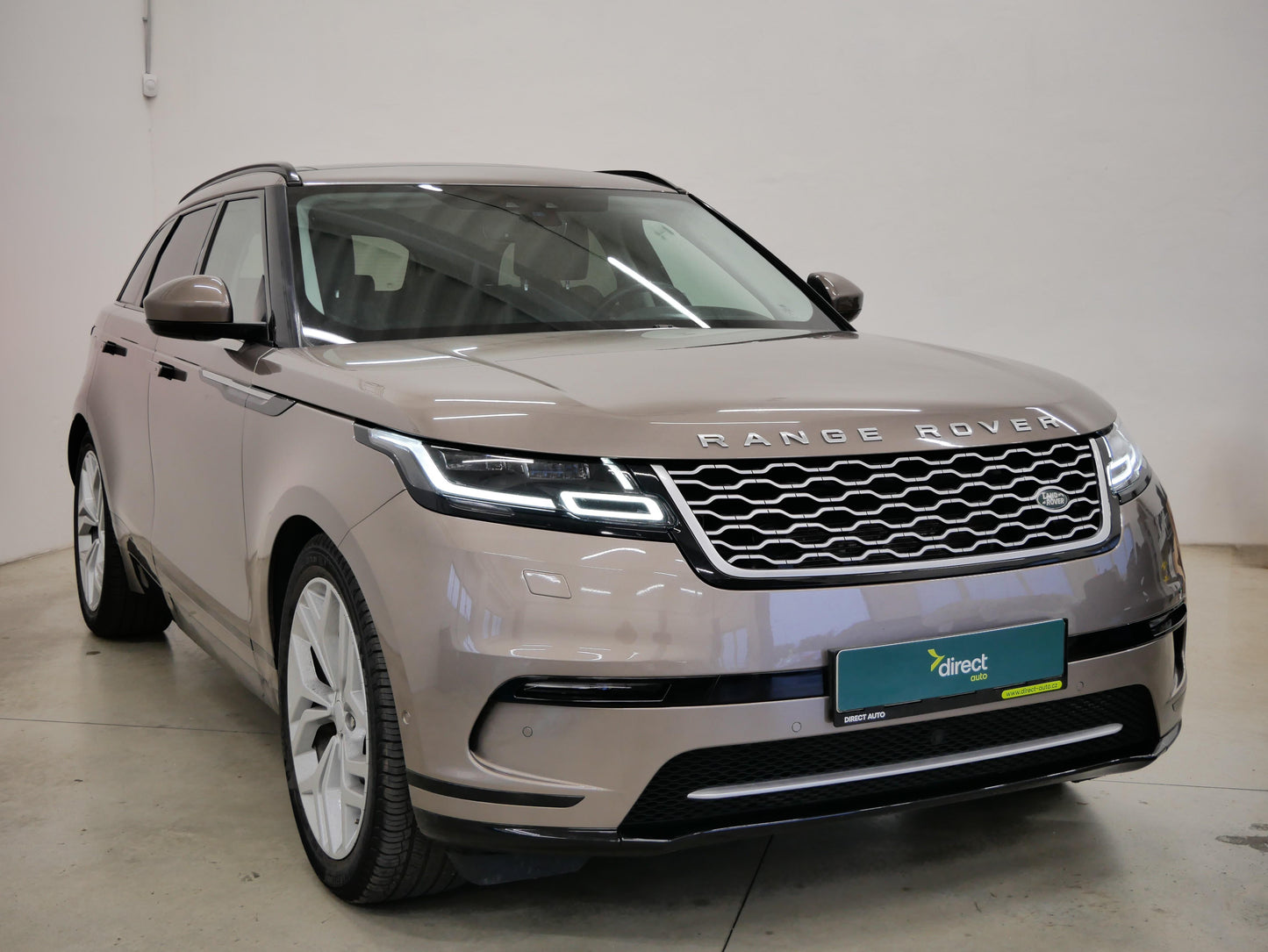 Land Rover Range Rover Velar D300 221 kW AWD SE