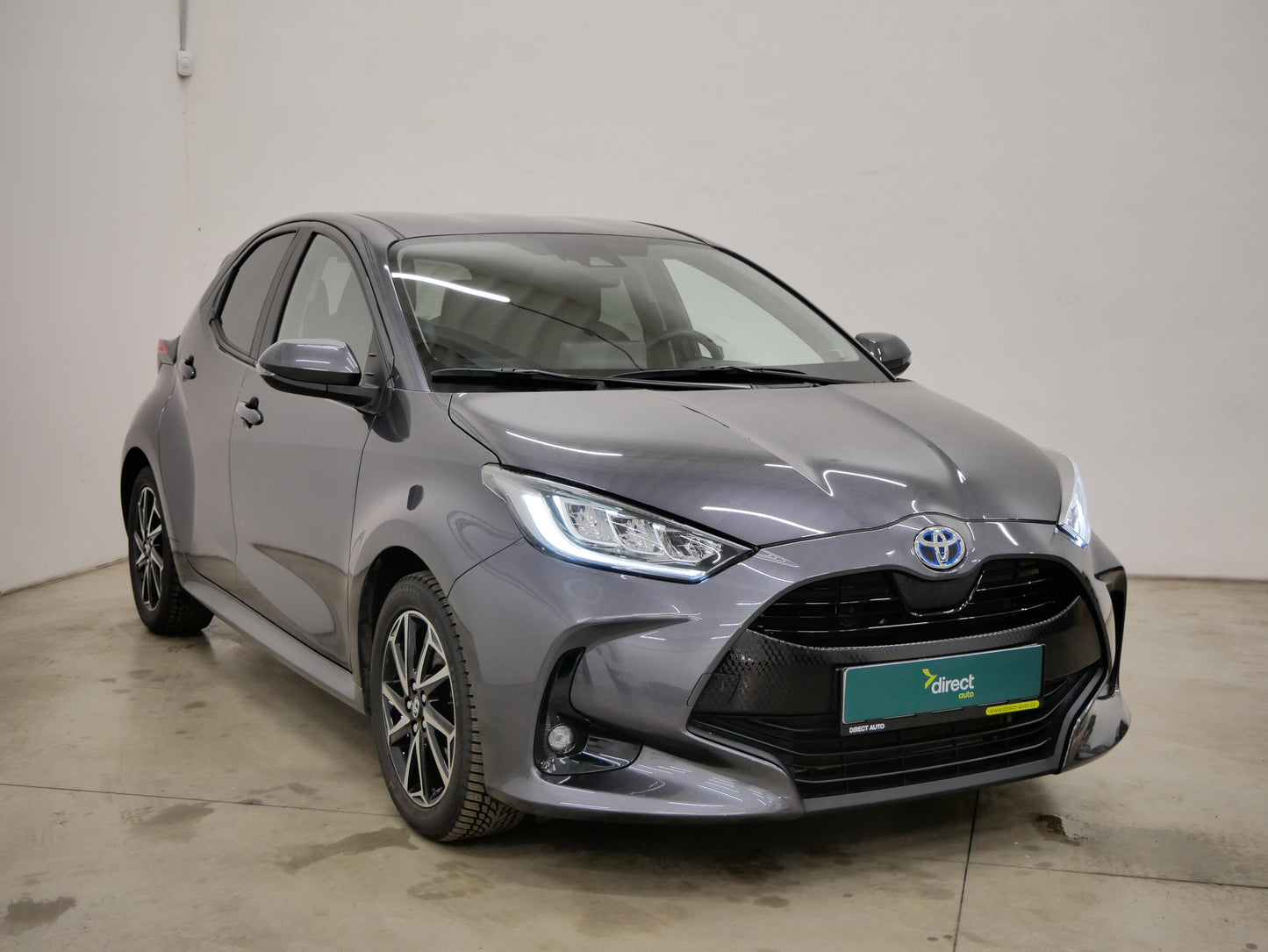Toyota Yaris 1.5 e-CVT Comfort Tech Style
