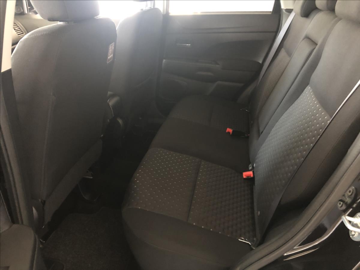 Mitsubishi ASX 1.8 DI-D INVITE