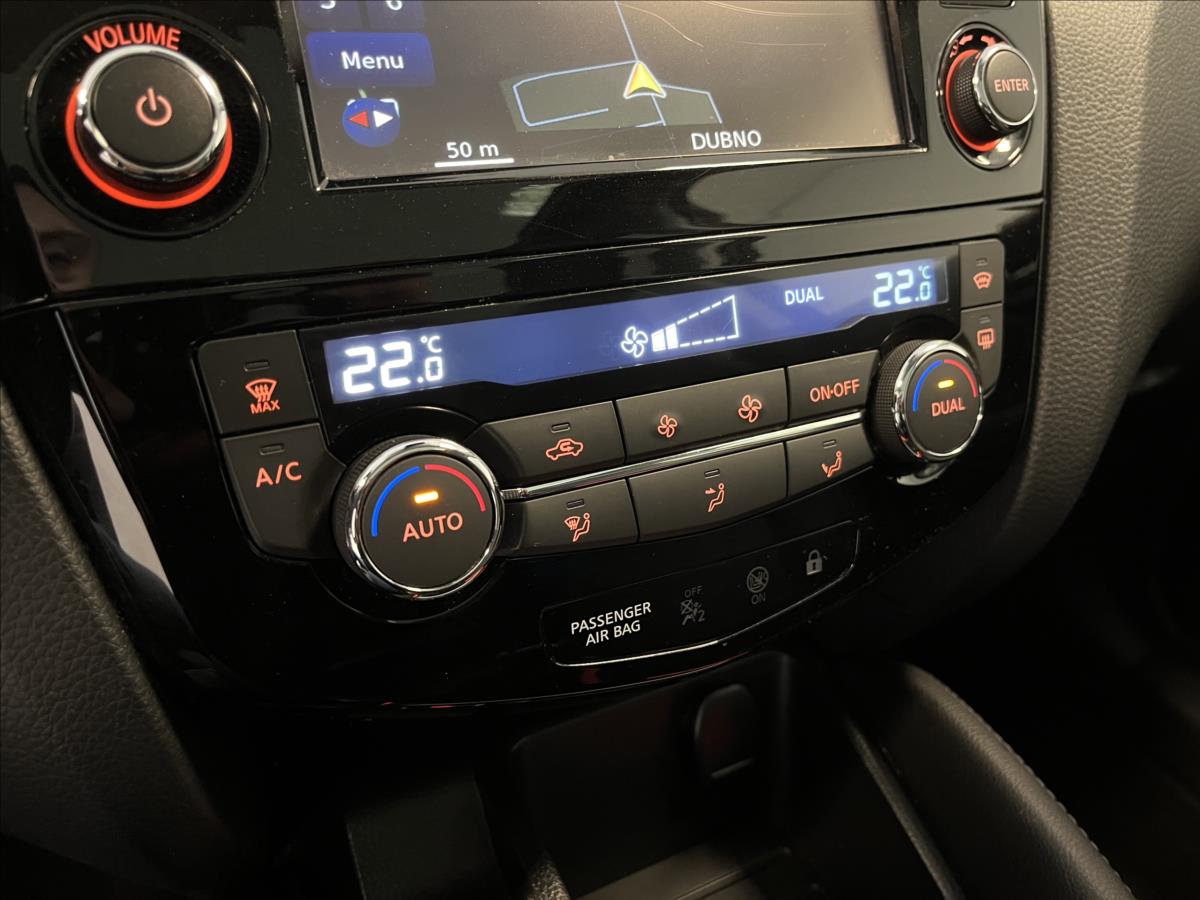 Nissan Qashqai 1.6 DIG-T Tekna