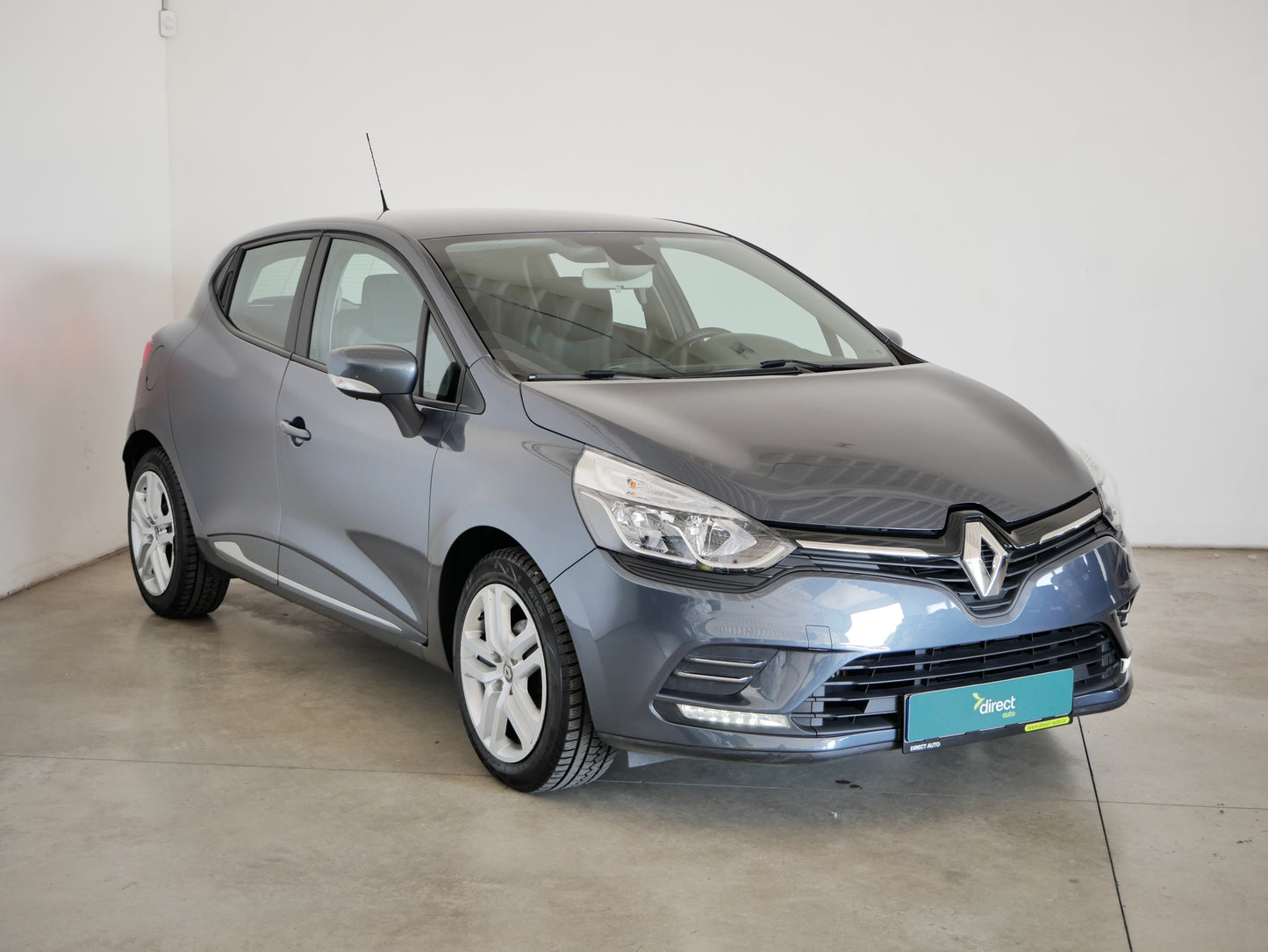 Renault Clio 0.9i 56 kW
