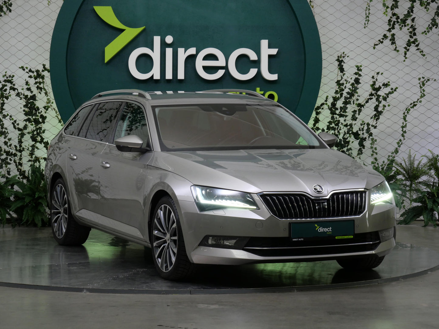 Škoda Superb 2.0 TSI 162 kW DSG L&K