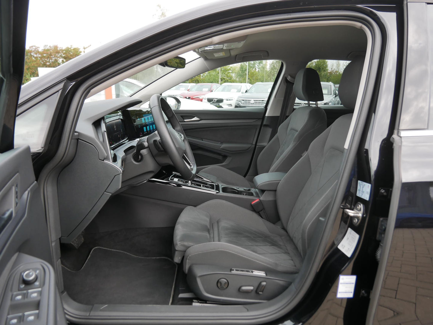 Volkswagen Golf 1.5 eTSI 96 kW Style