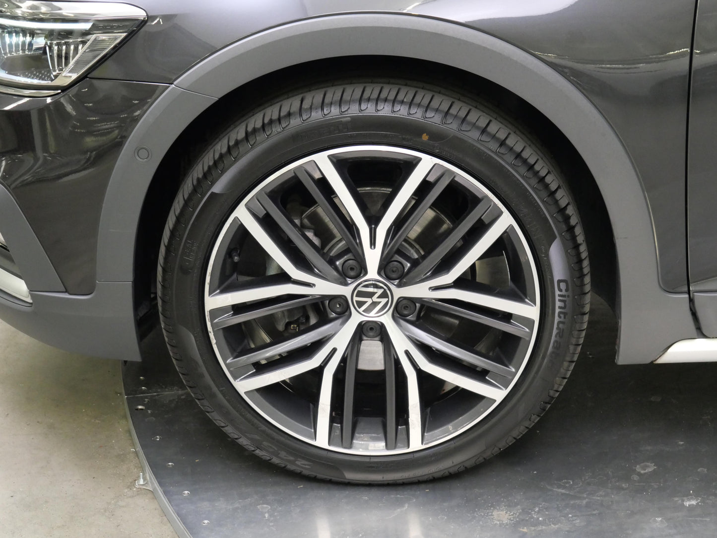 Volkswagen Passat 2.0 TDI 147 kW DSG Alltrack