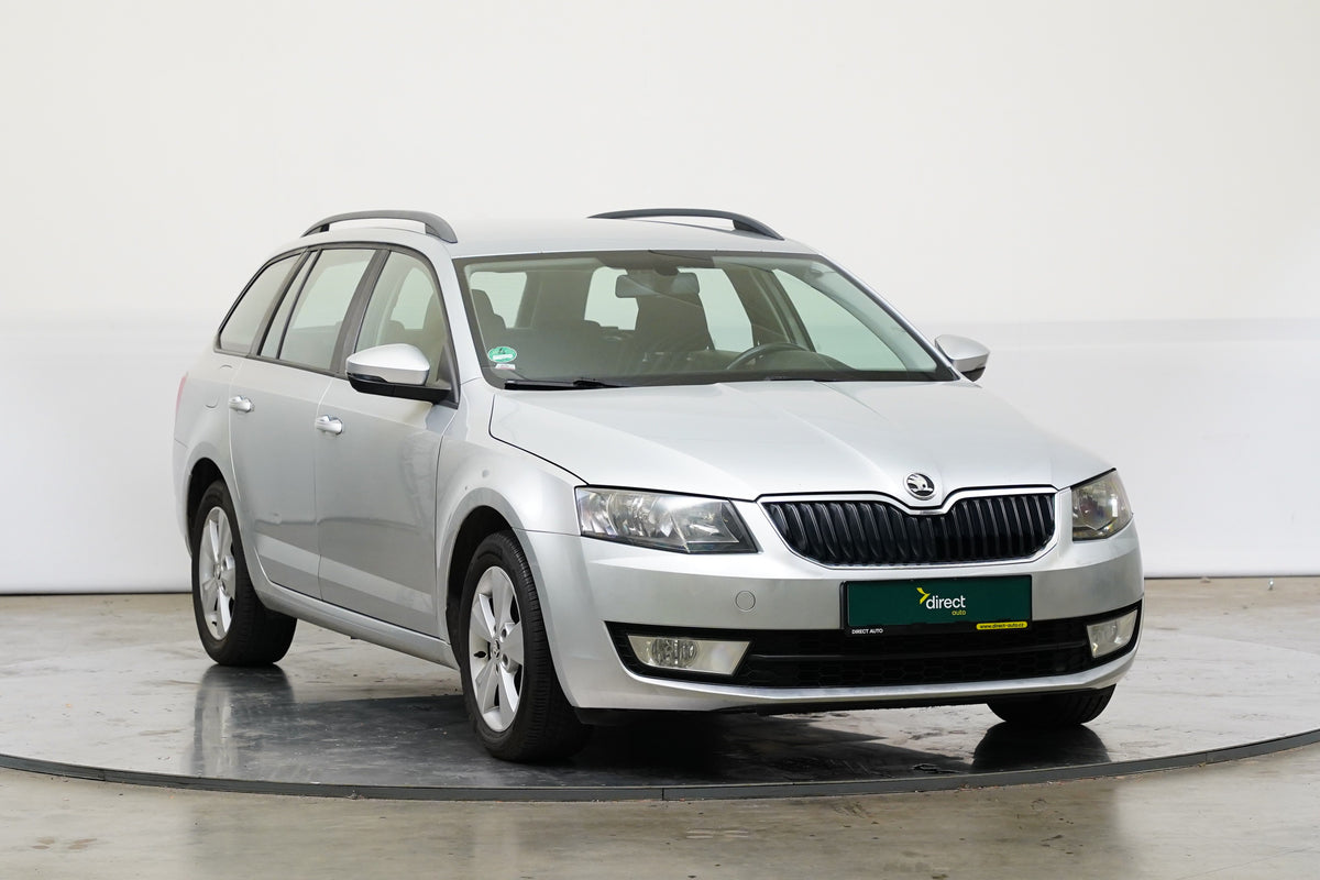 Škoda Octavia 1.6 TDI DSG Elegance – foto 8