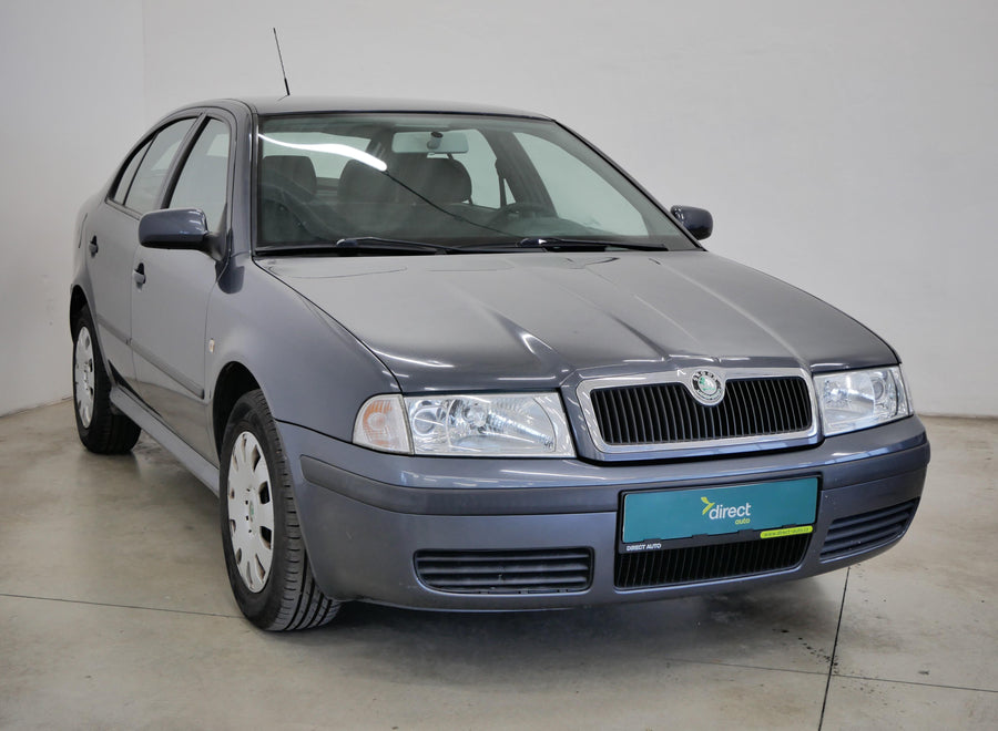 Škoda Octavia 1.6 MPi 75 kW Tour – foto 8