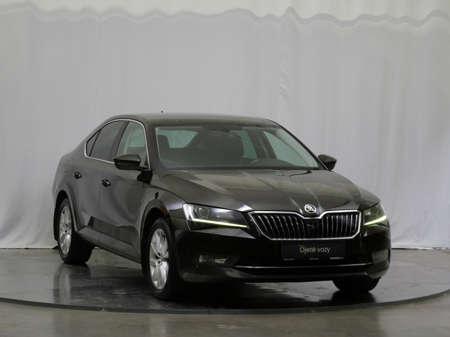Škoda Superb 1.8 TSI 132 kW Ambition