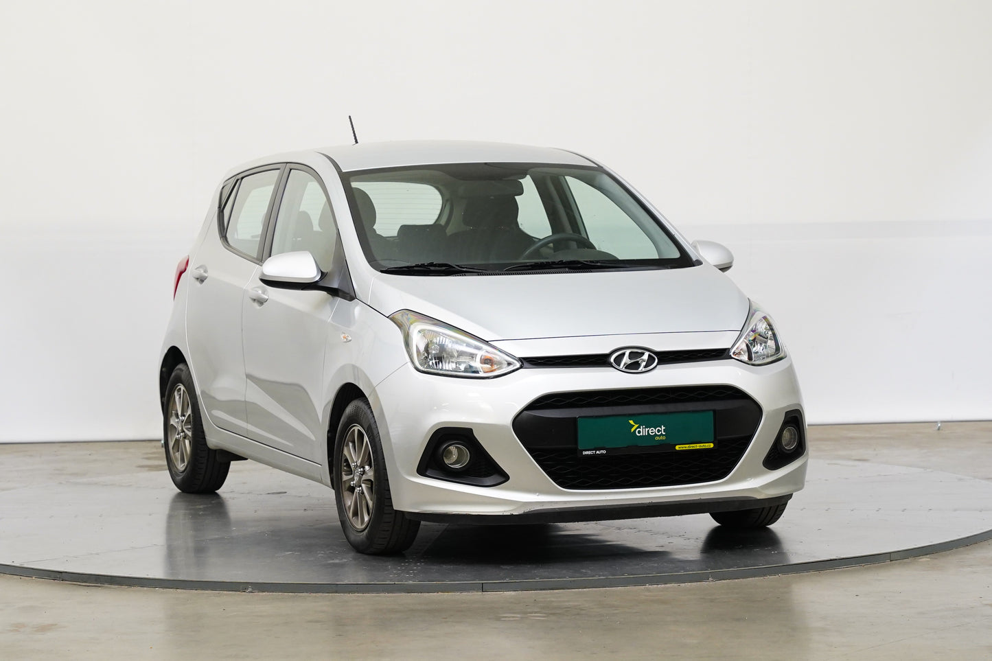 Hyundai i10 1.0i 49 kW