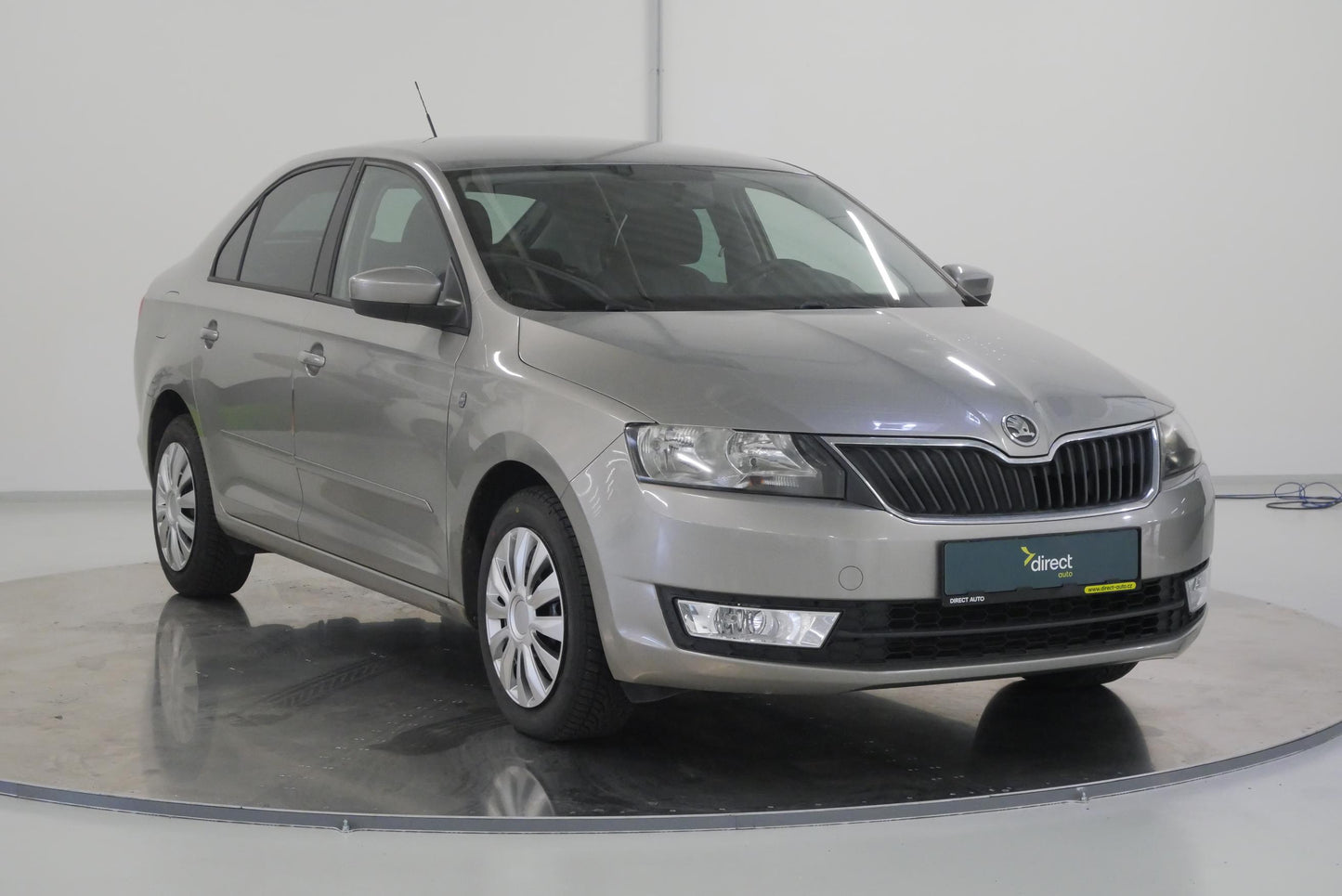 Škoda Rapid 1.6 TDI 77 kW Elegance Extra+
