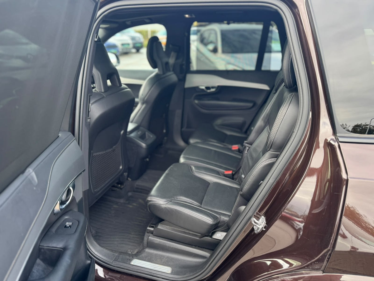 Volvo XC90 B5 173KW R-Design