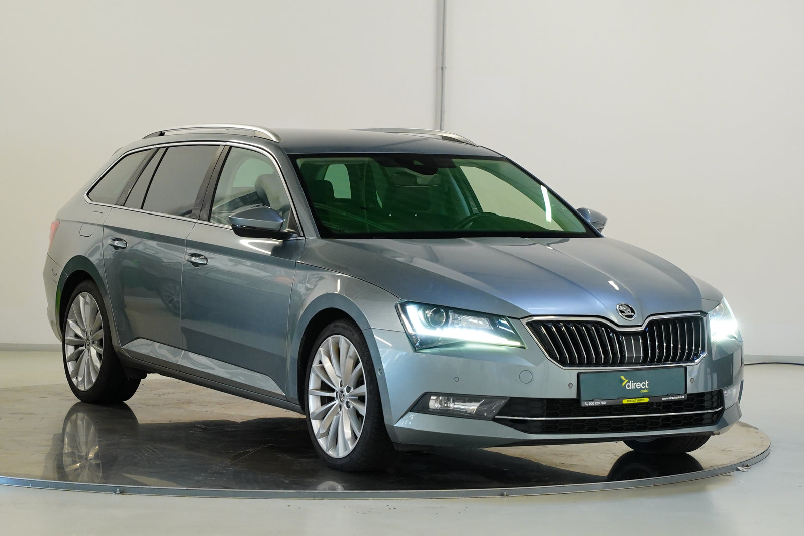 Škoda Superb 2.0 TDI 140 KW – foto 8